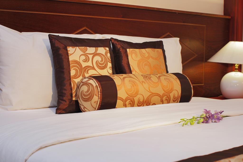 Royal Hotel Saigon Bandar Ho Chi Minh Luaran gambar