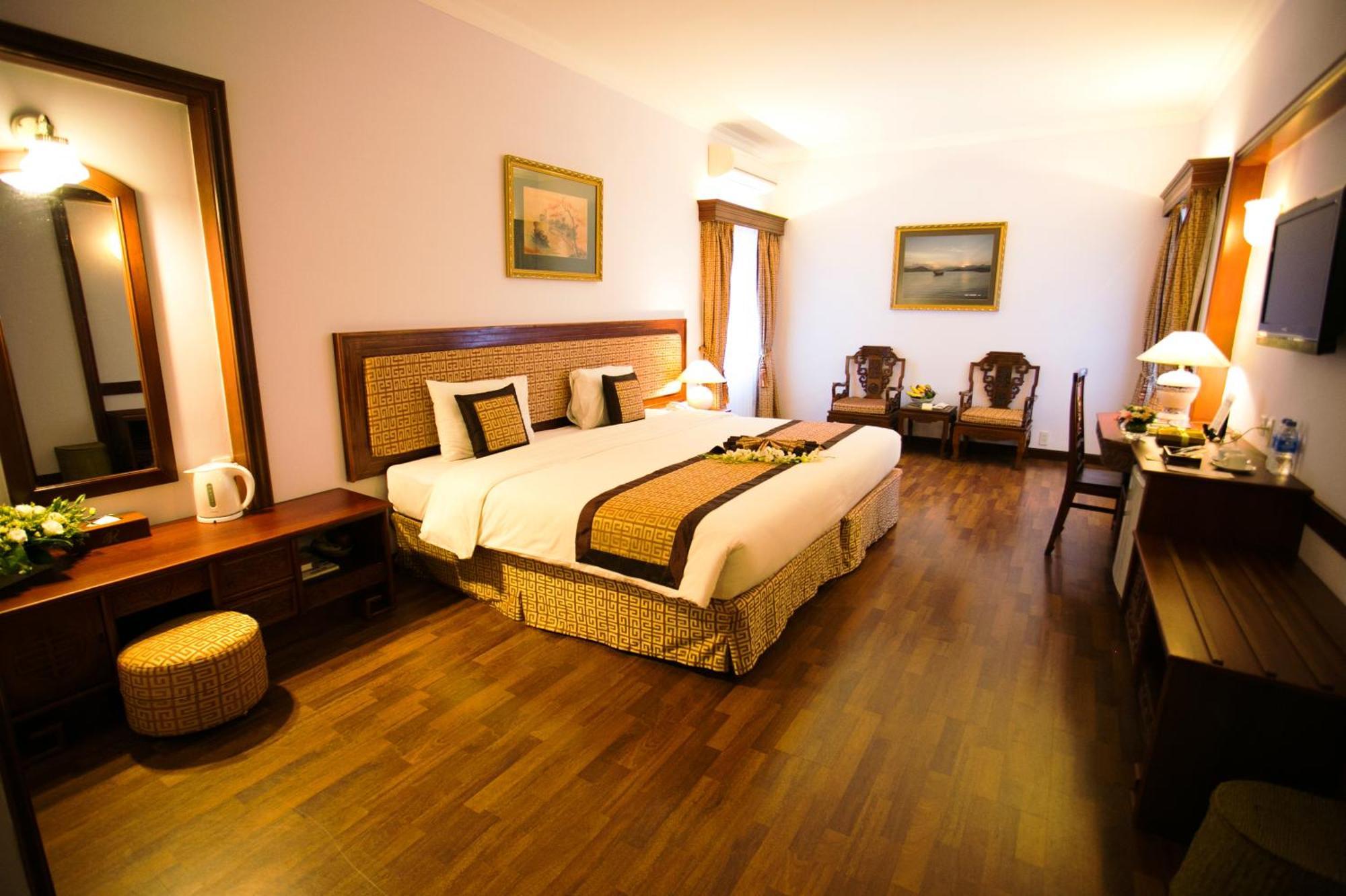 Royal Hotel Saigon Bandar Ho Chi Minh Luaran gambar