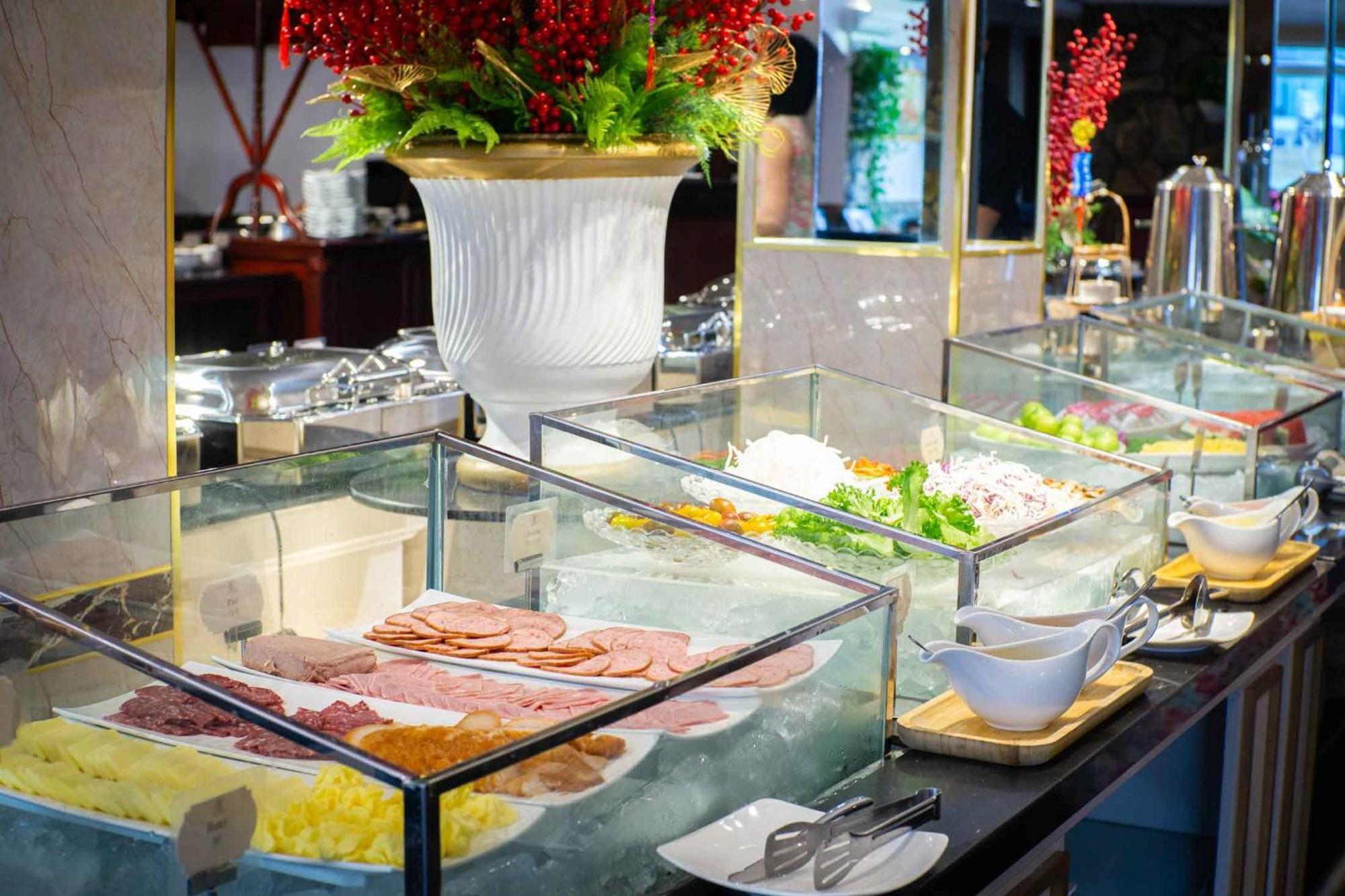 Royal Hotel Saigon Bandar Ho Chi Minh Luaran gambar