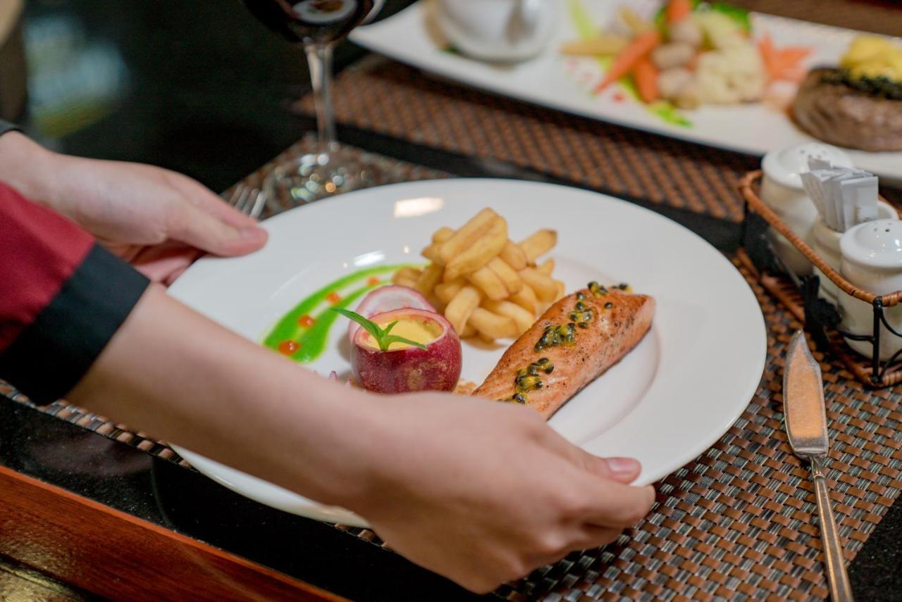 Royal Hotel Saigon Bandar Ho Chi Minh Luaran gambar